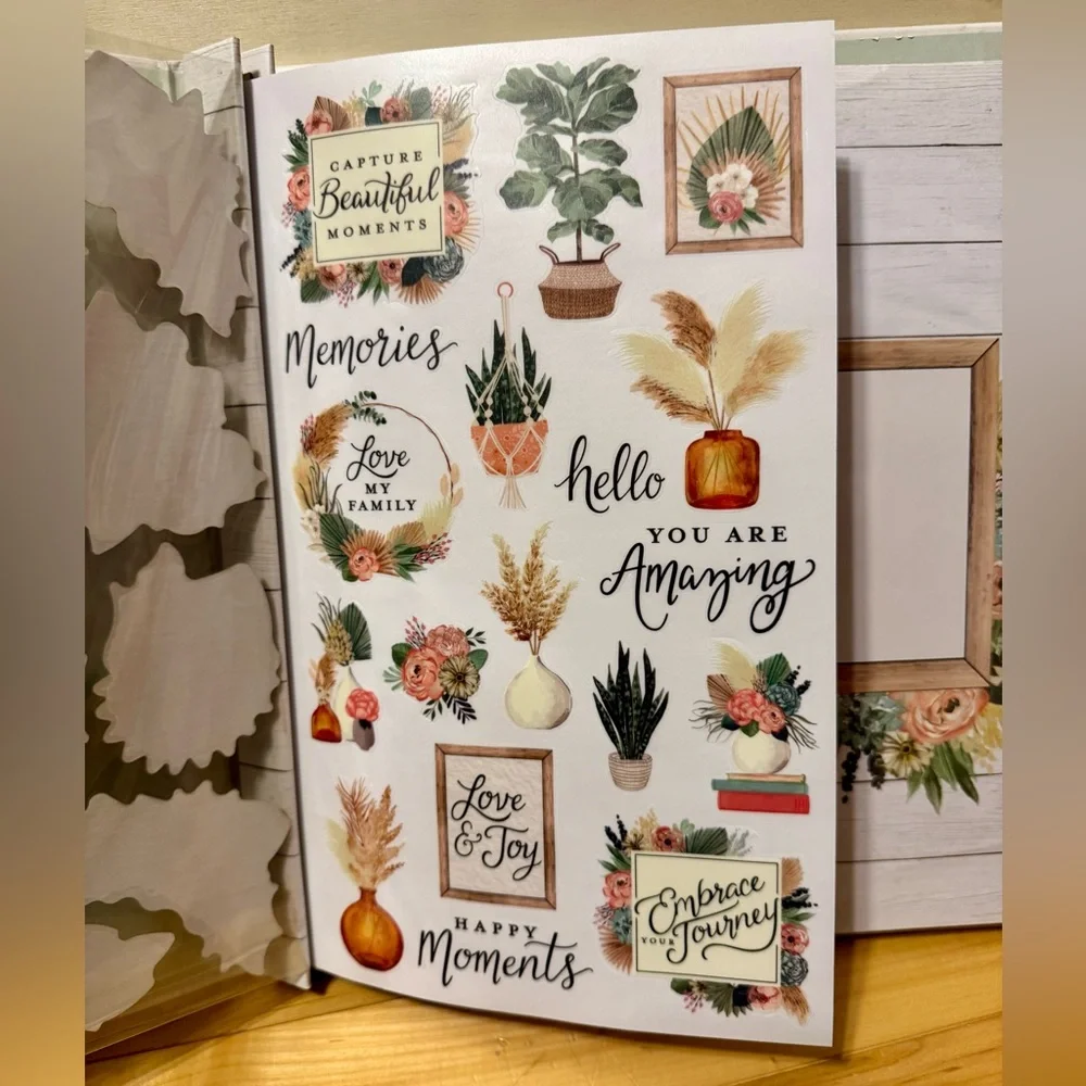 The Paper Studio 12x12 Scrapbook Album NWT – Modern Farmhouse Floral - Picture 4 of 10